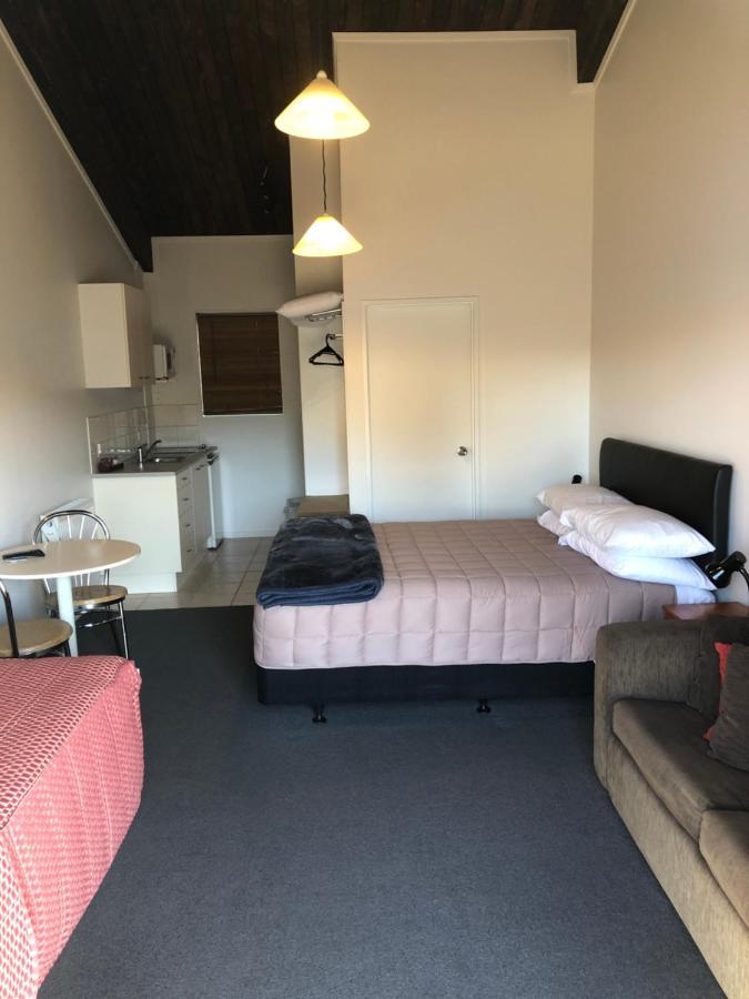 Alpine Motel Огакуне Екстер'єр фото