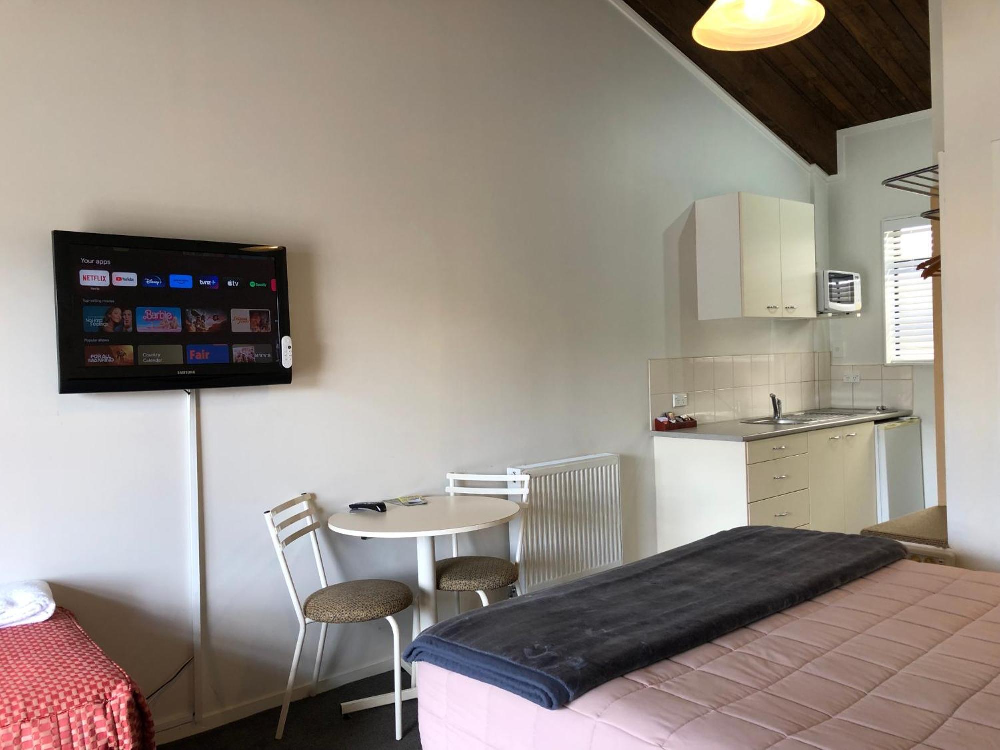 Alpine Motel Огакуне Екстер'єр фото